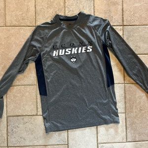 UConn long sleeve